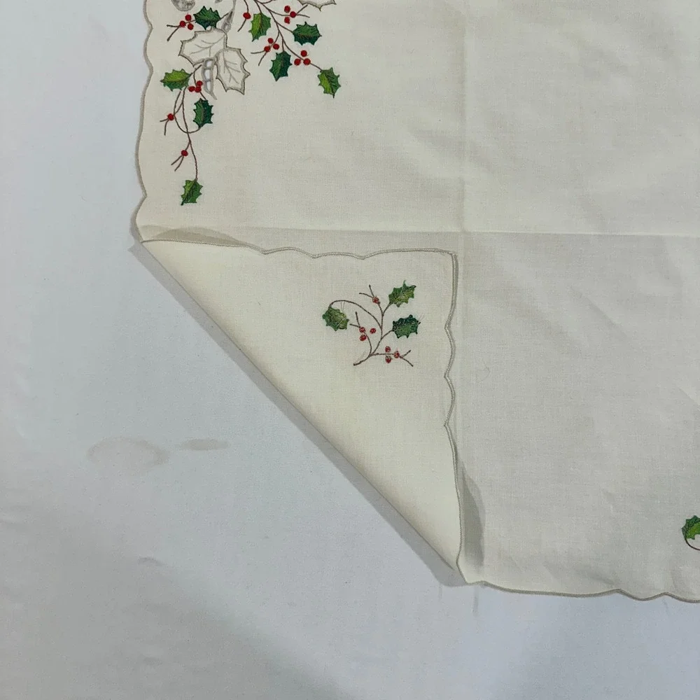 Lenox Linens Holly Berry Embroidered Placemats Napkins Set 6 Christmas Cream